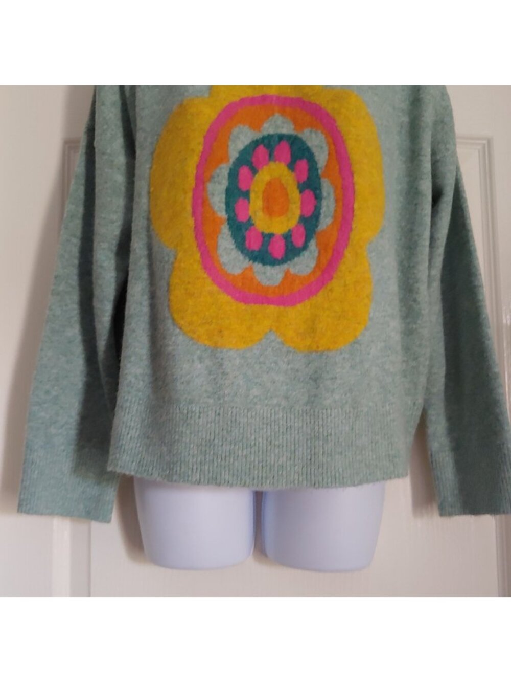 Natural Life Floral Intarsia Knit Sweater Cozy Boho Cottagecore Granola Girl Pul - Picture 5 of 12